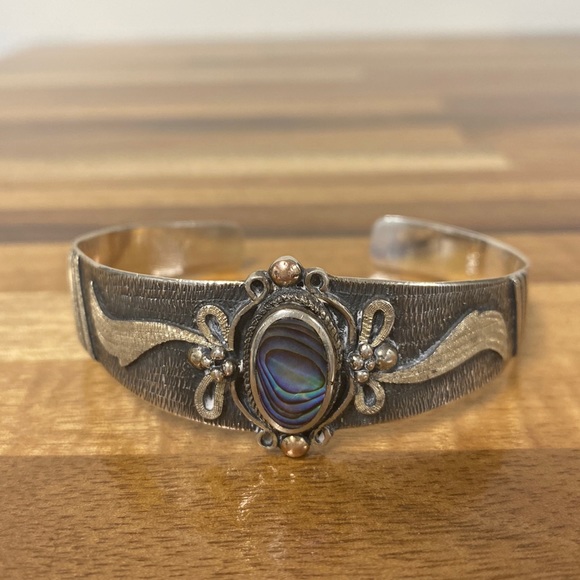 Vintage Abalone Stone 925 Sterling Cuff Bracelet - Picture 2 of 12